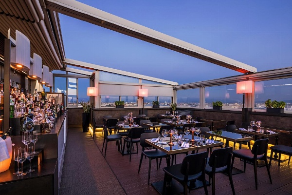 The Independent Hotel image 3